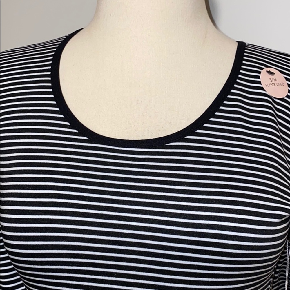 Top L/S stripped size s/m NWT - Picture 4 of 8